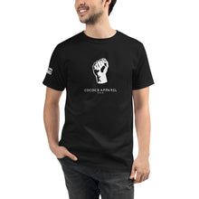 Charger l&#39;image dans la galerie, BLM T-shirt noir organique unisexe (Poing)
