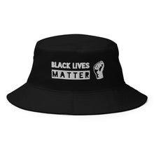 Carica l&#39;immagine nel visualizzatore di Gallery, Cappello a secchiello nero unisex BLM
